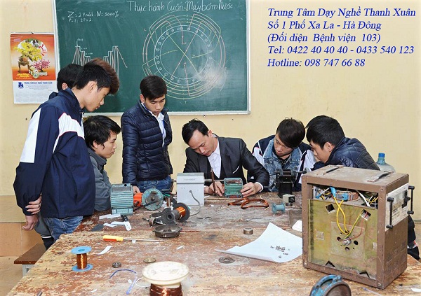 Lớp học nghề điện dân dụng