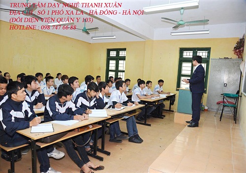 Học nghề sửa chữa điện lạnh