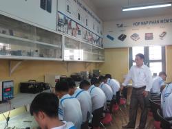 Bài học thực hành của lớp sửa chữa Điện Thoại Di Động ngày 24/11/2017