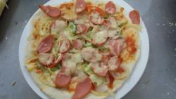 Buổi thực hành làm Bánh Pizza nhân xúc xích ngày 03.01.2018