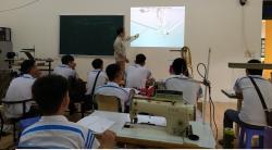 ĐƯỜNG MAY MÓC XÍCH KÉP ( CHỈ TẾT ) 
