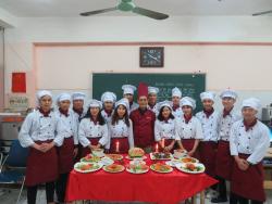 Kỳ thi tốt nghiệp tháng 12. 2017 ngành Đầu bếp
